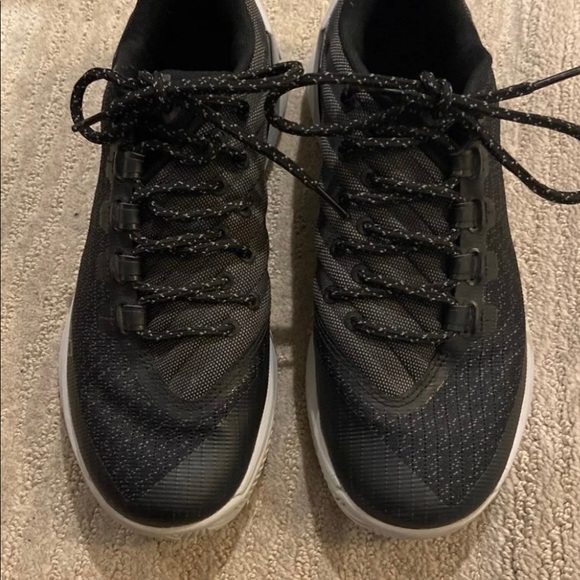 Under Armor Steph Curry Shoes - Picture 1 of 4